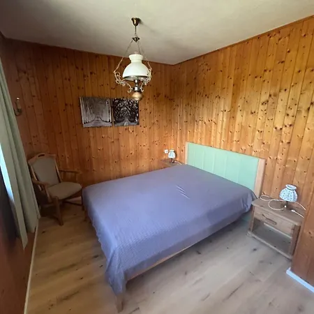Апартаменты Idyllische Urlaubswohnung - Hausetage - Mit Garten Und Terrasse
