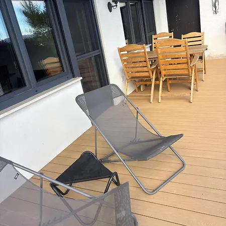 Апартаменты Idyllische Urlaubswohnung - Hausetage - Mit Garten Und Terrasse Мариахоф