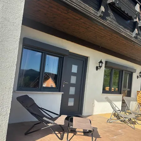 Idyllische Urlaubswohnung - Hausetage - Mit Garten Und Terrasse Апартаменты