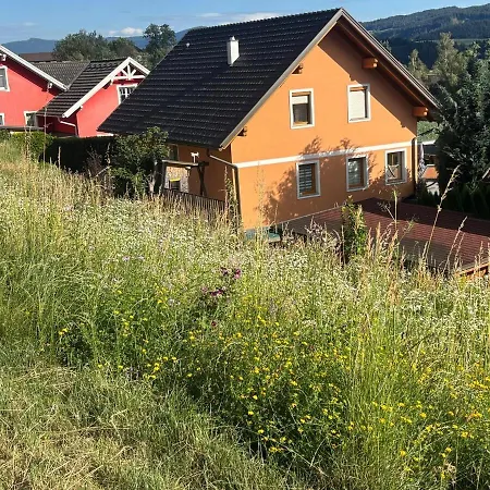 Idyllische Urlaubswohnung - Hausetage - Mit Garten Und Terrasse Апартаменты Мариахоф